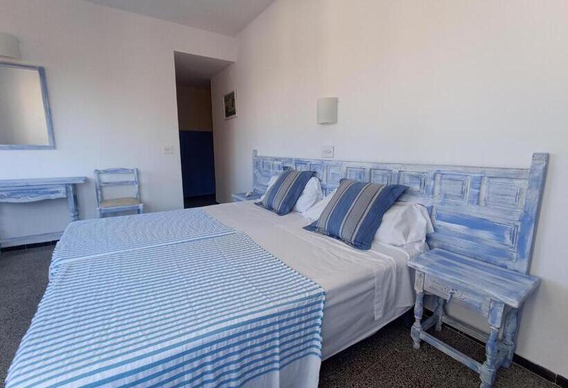 酒店 Hostal Santa Ana