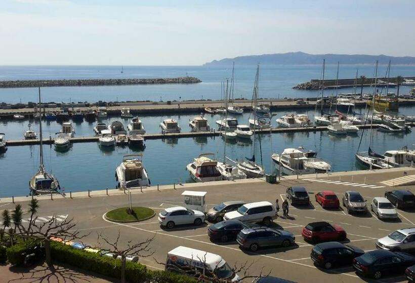 ホテル Hostal Santa Clara