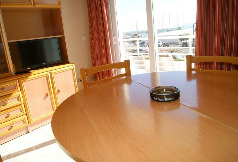 فندق Hostal Santa Clara