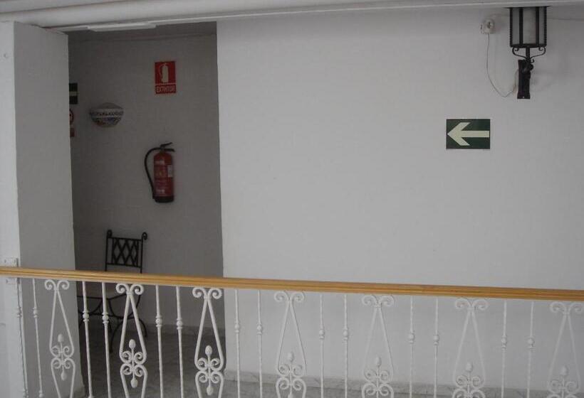בית מלון כפרי Hostal Toscano