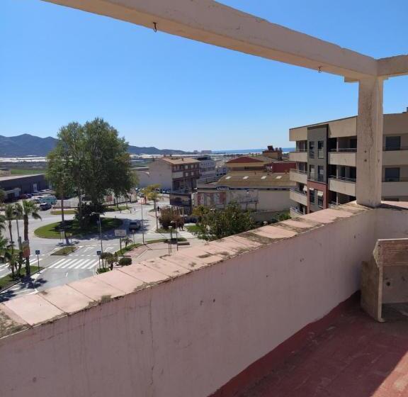 Отель Hostal Tropical