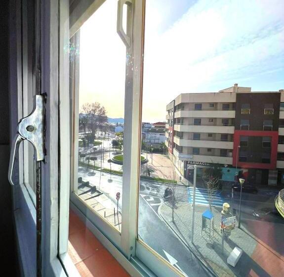 Отель Hostal Tropical