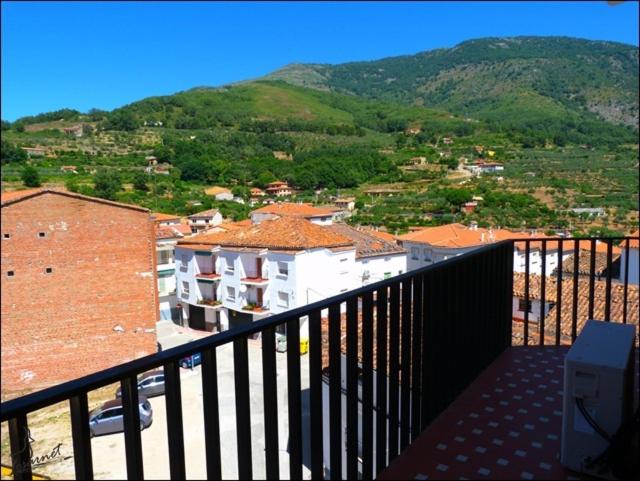 فندق Hostal Vadillo