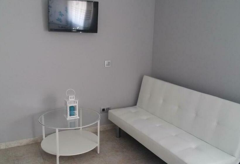 호텔 Hostal La Despensa De Extremadura