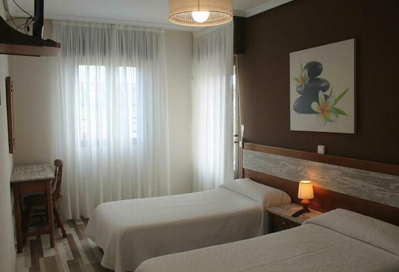 ホテル La Flor De Quejo