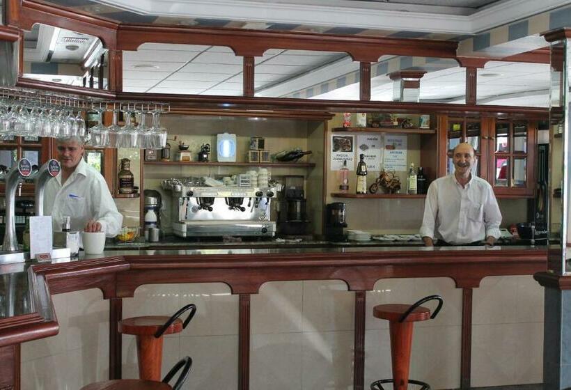 ホテル La Flor De Quejo