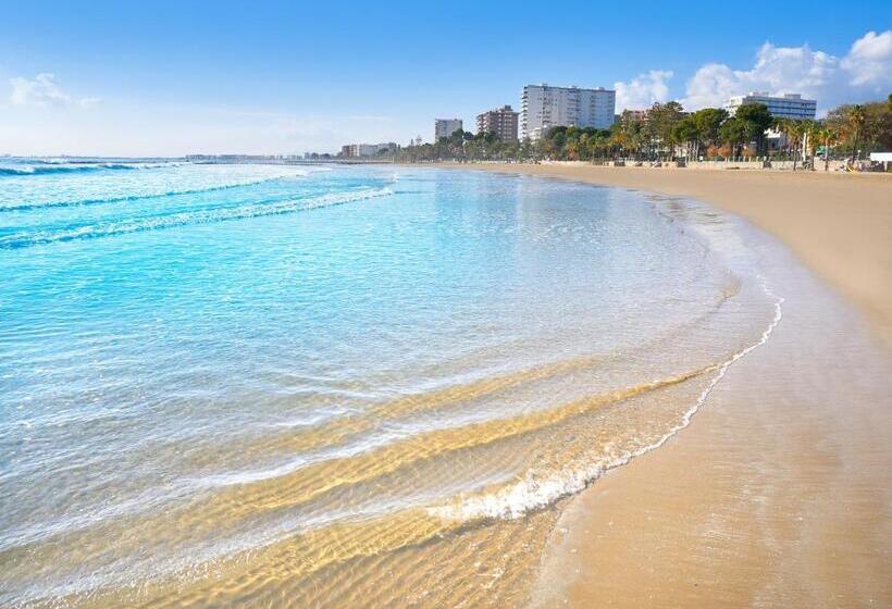 Отель Hostal La Torre