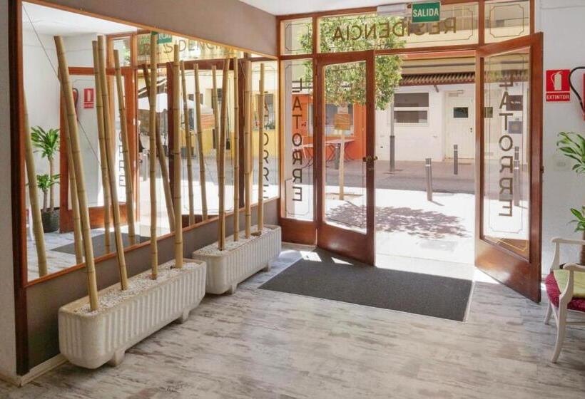 Отель Hostal La Torre