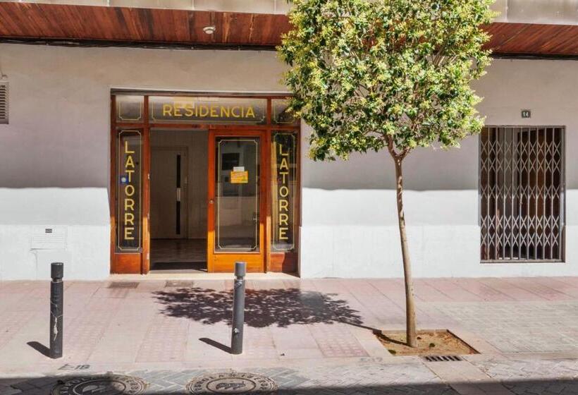 Отель Hostal La Torre