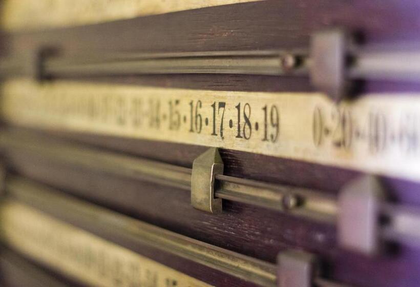 ホテル Las Camelias