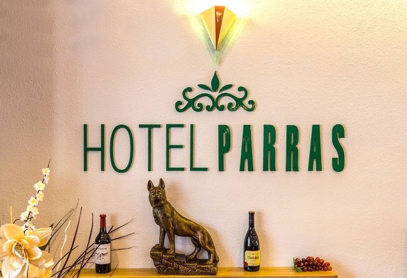 Отель Parras