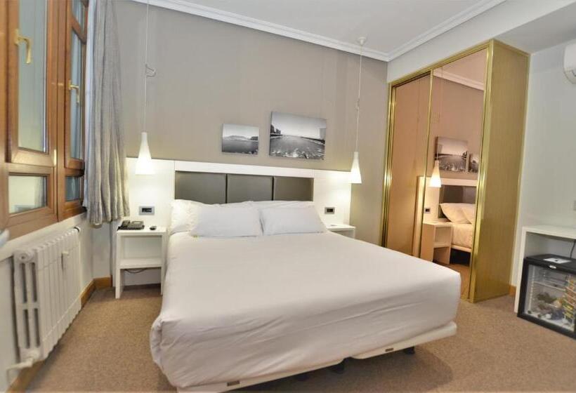 酒店 Pensión Alemana