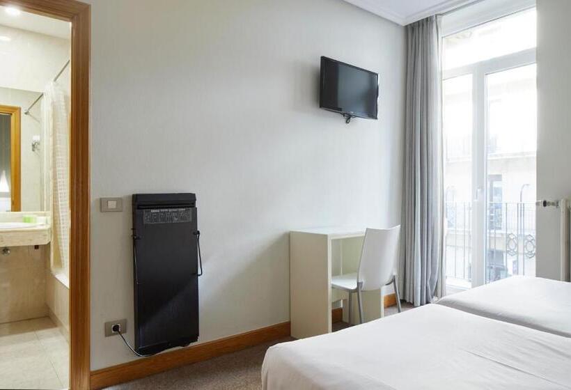 酒店 Pensión Alemana