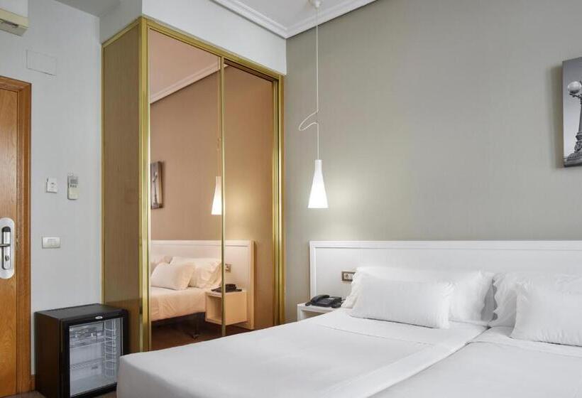 酒店 Pensión Alemana