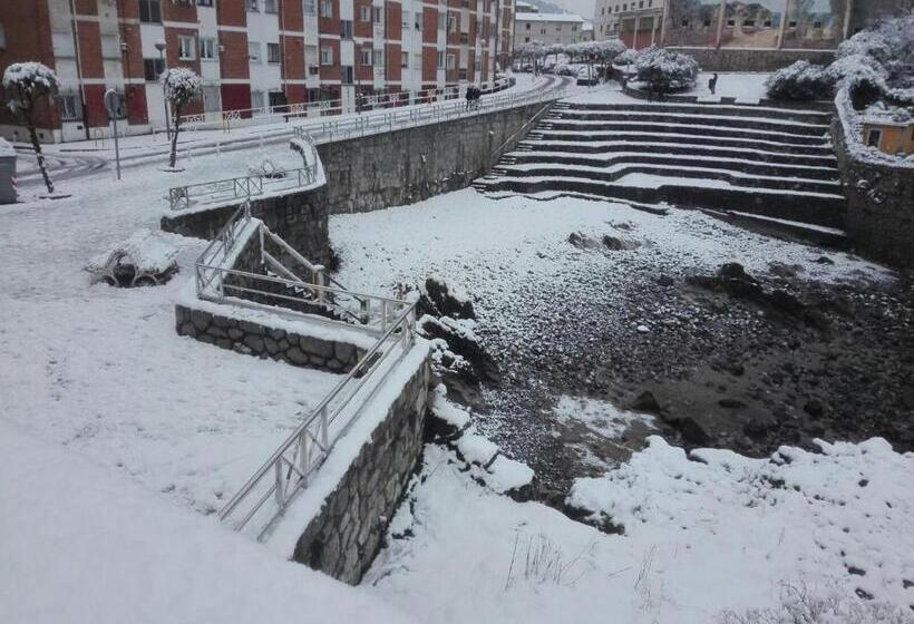 בית מלון כפרי Pensión La Mar