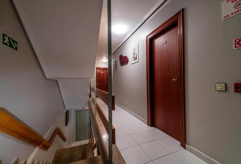 בית מלון כפרי Pensión La Mar