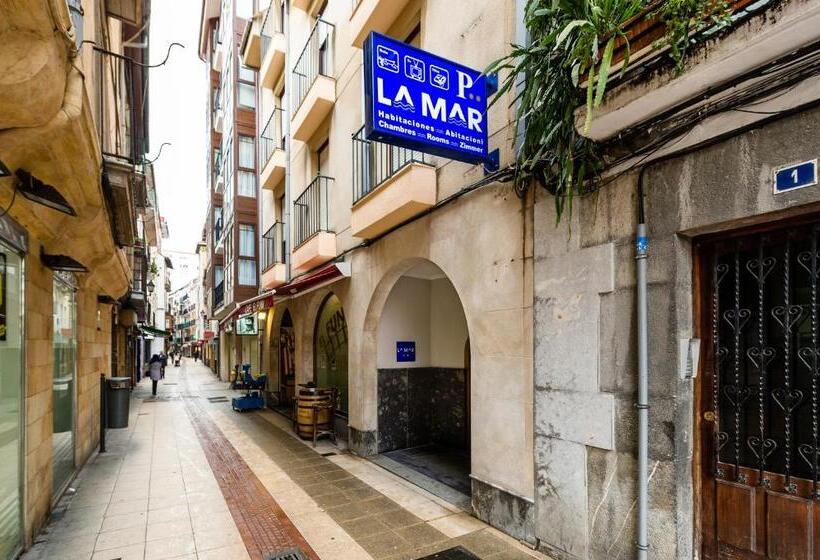 בית מלון כפרי Pensión La Mar