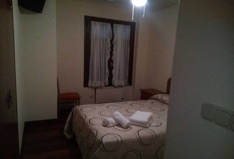 ホテル Pensión Los Fronterizos