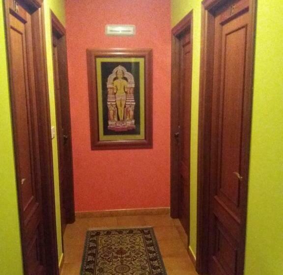 هتل Pensión Vázquez