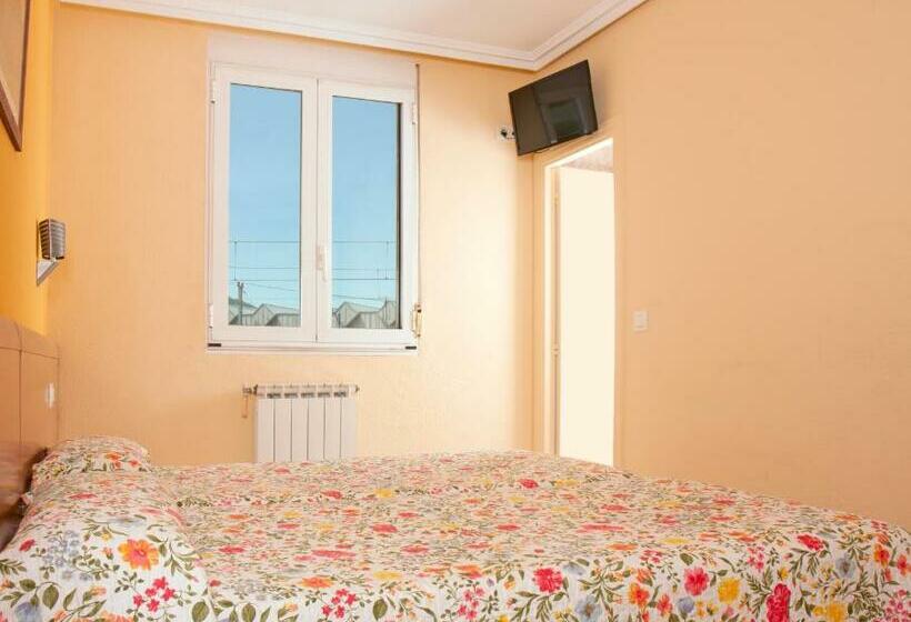 Отель Pension Europa