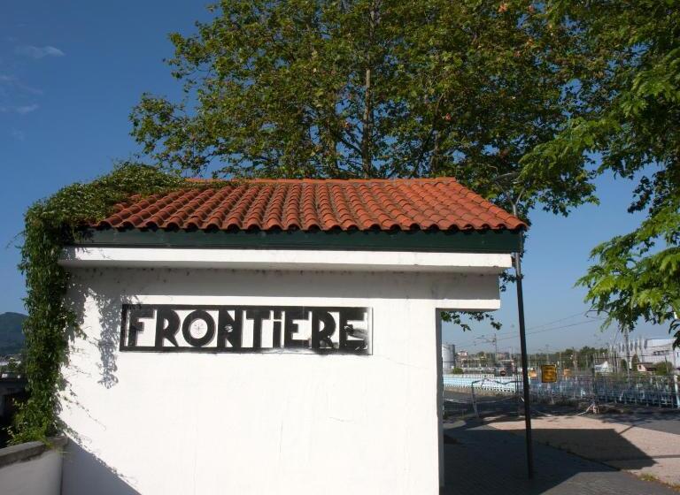 Отель Pension Europa