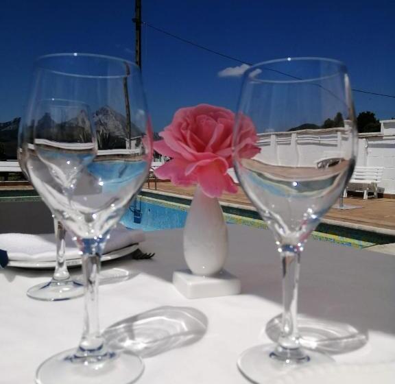 בית מלון כפרי Pension Uxarte