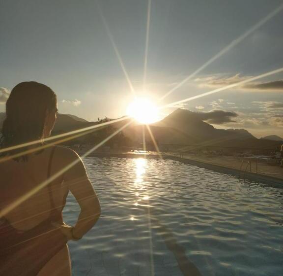 בית מלון כפרי Pension Uxarte