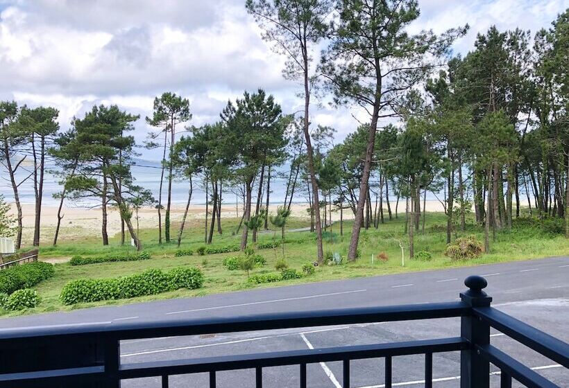 ホテル Playa De Lago