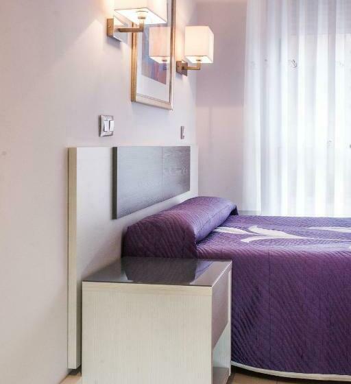 호텔 Pensión Plaza