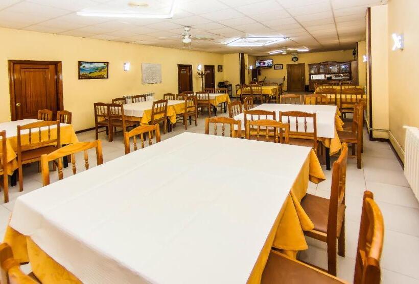 호텔 Restaurante Xaneiro