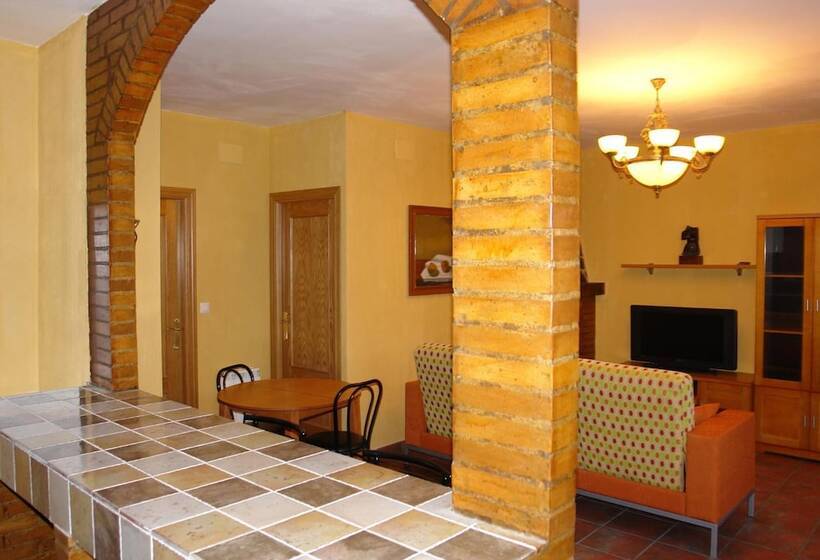 هتل Rural La Villa Don Quijote