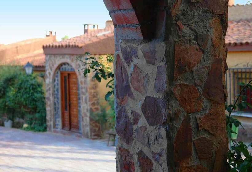 هتل Rural La Villa Don Quijote
