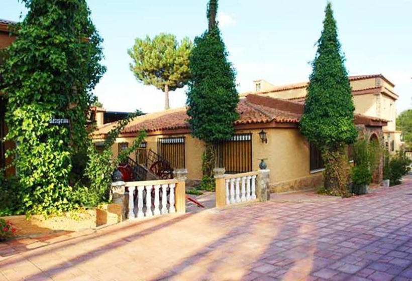 هتل Rural La Villa Don Quijote