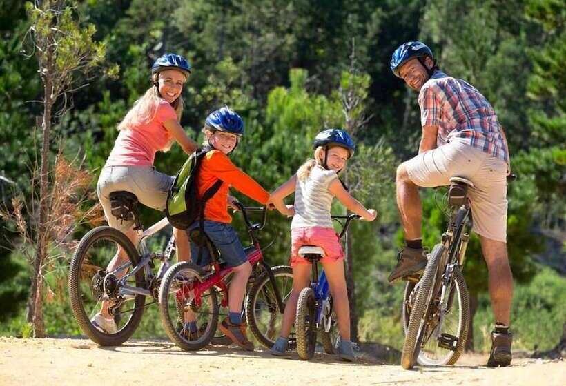 هتل Rural La Villa Don Quijote