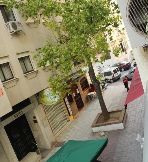 モーテル Hostal Andalucia