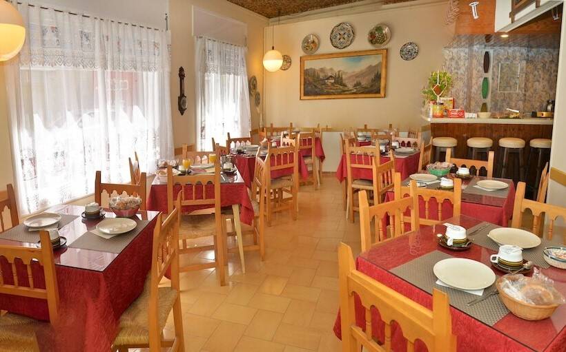 ペンション Hostal Julieta