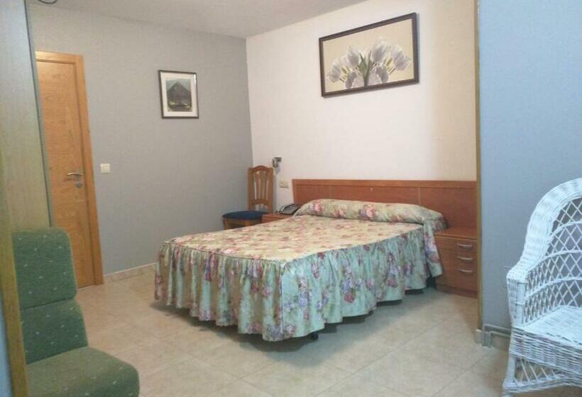 بنسيون Hostal San Paio