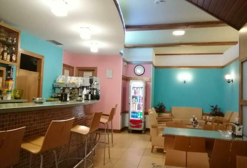 Pico Sacro I Hostal Pension Santiago De Compostela