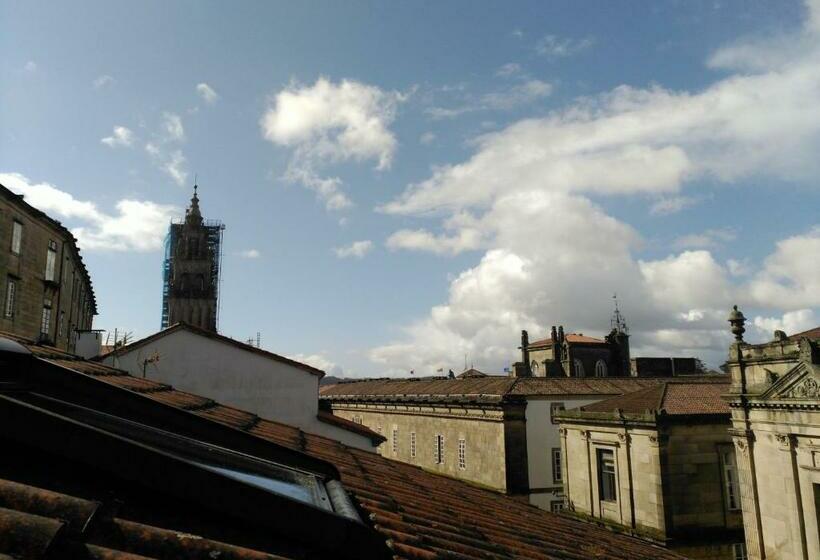 Pico Sacro I Hostal Pension Santiago De Compostela