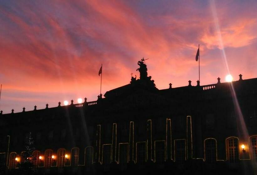 Pico Sacro I Hostal Pension Santiago De Compostela