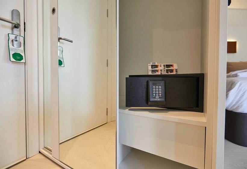 Apartamentos Azul Playa