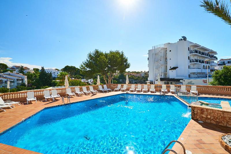 Apartamentos Azul Playa