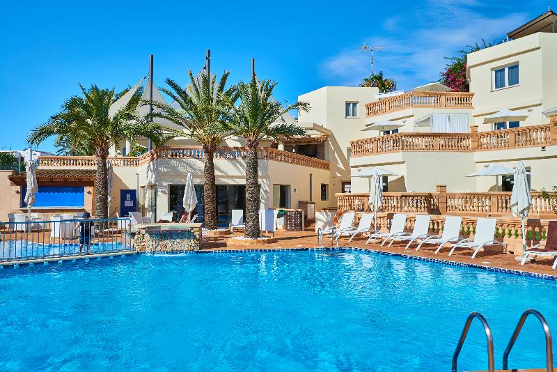 Apartamentos Azul Playa