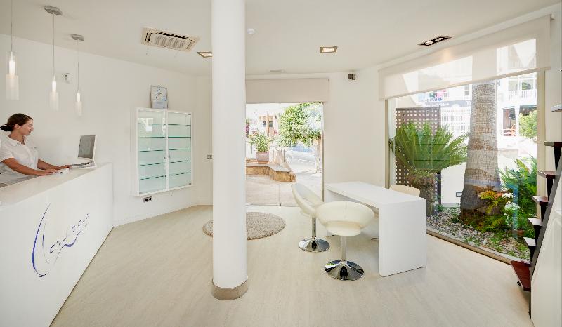 Apartamentos Azul Playa