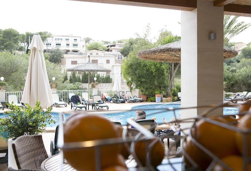 Apartamentos Cala Santanyi