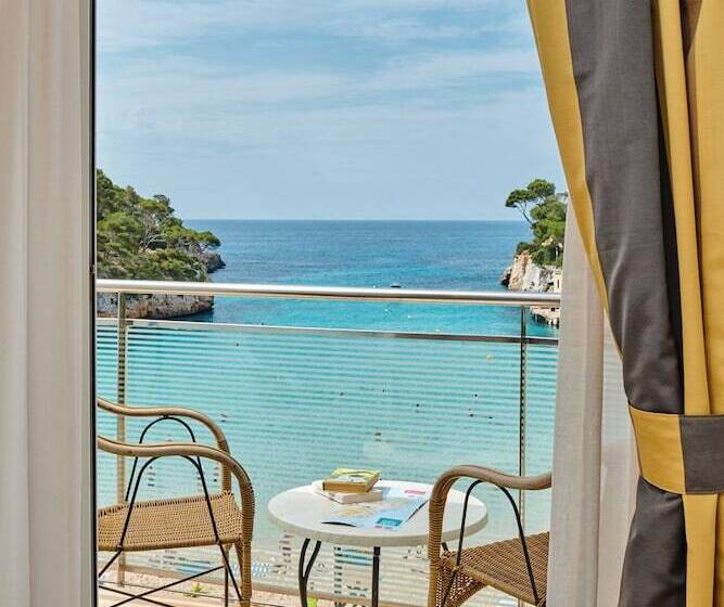 Apartamentos Cala Santanyi