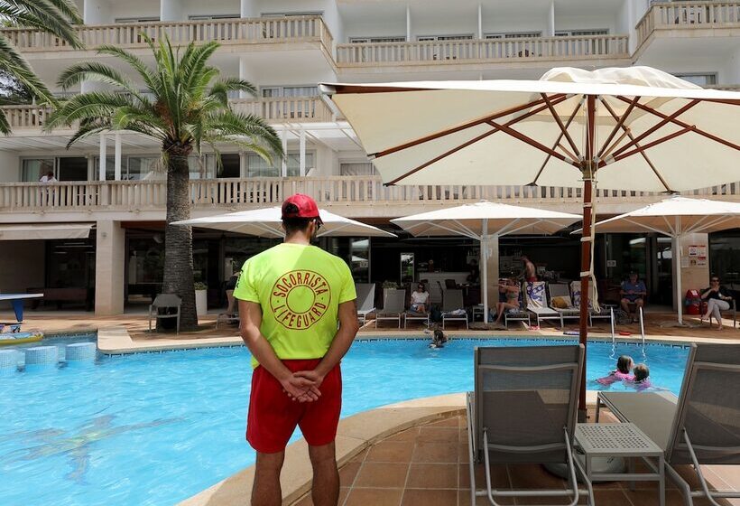 Apartamentos Cala Santanyi