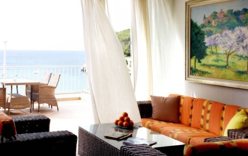 Apartamentos Cala Santanyi