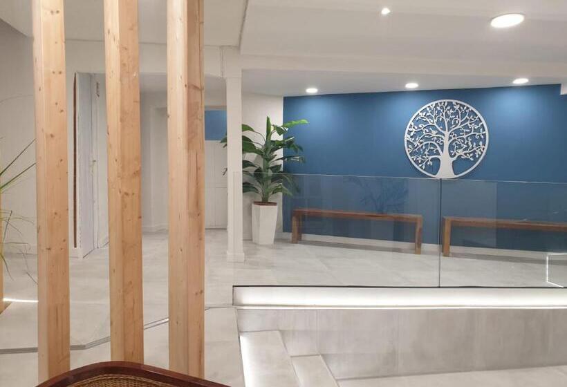 Complejo Hotelero Saga