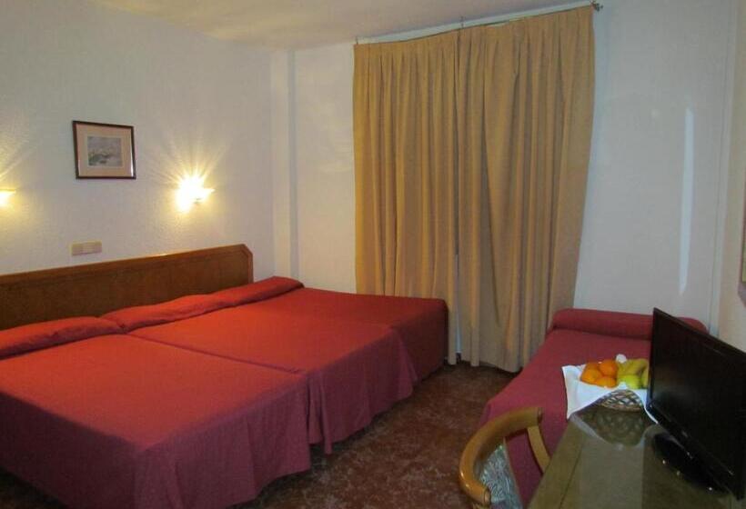 Complejo Hotelero Saga